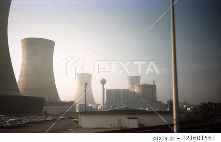 古写真　1982年9月　アメリカ　スリーマイル島原子力発電所 121601561