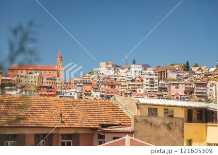 Antananarivo capital of Madagascar. Lots people on street on sunny hot day. 121605309