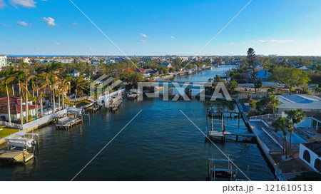 Coastal Waterfront Homes in Florida with Yachts and Palm Trees Coastal Waterfront Homes in Florida with Yachts and Palm Trees 121610513