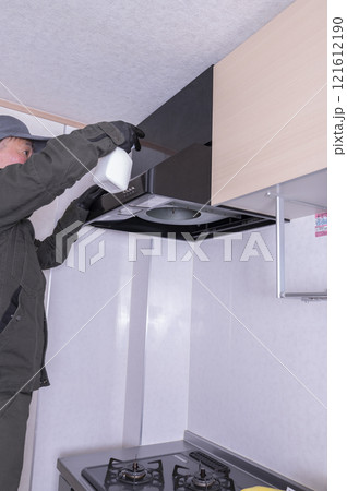 プロによるレンジフードクリーニング 121612190