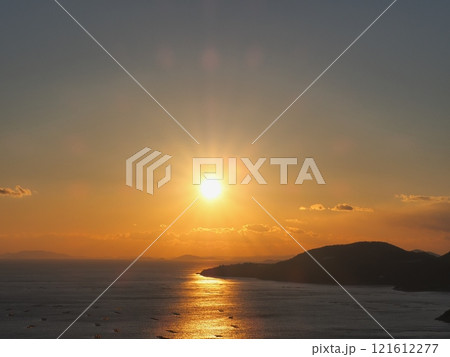 万葉の岬から見る播磨灘の夕景 万葉の岬から見る播磨灘の夕景 121612277