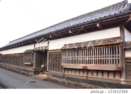 萩の町並み 旧繁沢家長屋門 萩の町並み 旧繁沢家長屋門 121612368