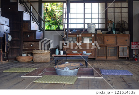 小豆島二十四の瞳映画村民家の室内-1 121614538