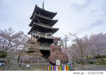 春の八事興正寺 春の八事興正寺 121615190