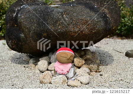 春の八事興正寺 121615217