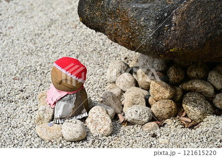 春の八事興正寺 121615220