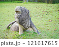 ライオンの石像 121617615