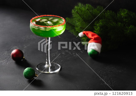 Xmas Green Punch. Christmas traditional drink. Close up. 121620913