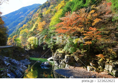 奈良県 川迫川渓谷の紅葉 奈良県 川迫川渓谷の紅葉 121622621