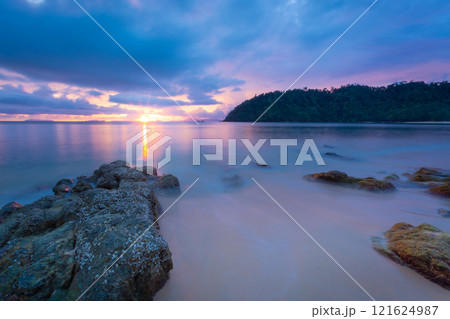 Koh Phayam is the second largest island in Ranong Province. It has beautiful scenery, is peaceful, has many beautiful resorts, and has a community lifestyle, located in the Andaman Sea near Myanmar Koh Phayam is the second largest island in Ranong Province. It has beautiful scenery, is peaceful, has many beautiful resorts, and has a community lifestyle, located in the Andaman Sea near Myanmar 121624987