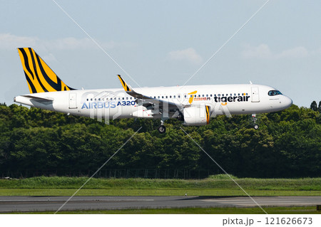 タイガーエアーA320neo成田アブローチ 121626673