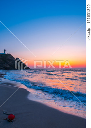 角田浜の夕暮れ 121631290