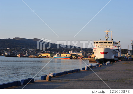 長崎県五島市　福江港 121633878
