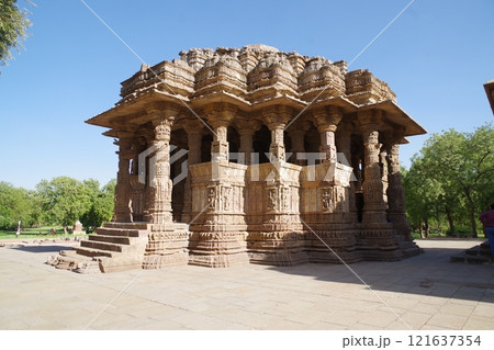 インド モデラーのスーリヤ寺院 インド モデラーのスーリヤ寺院 121637354