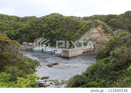 千葉県勝浦市の鵜原理想郷の風景 千葉県勝浦市の鵜原理想郷の風景 121640536
