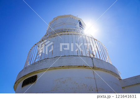 国の重要文化財に指定される鍋島灯台(香川県坂出市与島町) 国の重要文化財に指定される鍋島灯台(香川県坂出市与島町) 121641631