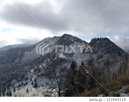 Mountain hiking to Bodenschneid mountain in springtime, Bavaria, Germany 121643518