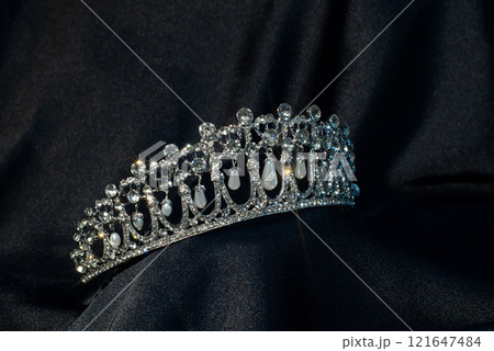 Royal crown for queen and princess with pearls Royal crown for queen and princess with pearls 121647484