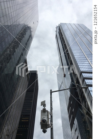 New York historical building facades, skyscrapers Manhattan, Art Deco architecture, Historical architectural gems New York, old historical building facades in NY, USA 121652154