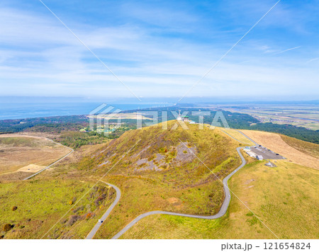 寒風山(秋田県男鹿市) 寒風山(秋田県男鹿市) 121654824