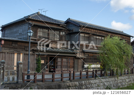 千葉県　香取市 121656027