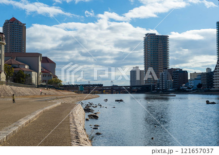 阪急電鉄今津線鉄橋 121657037