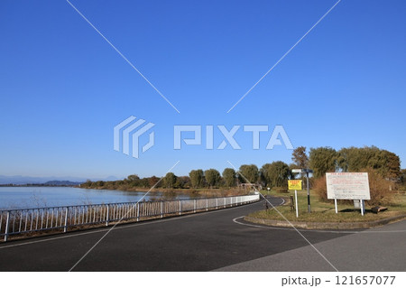 渡良瀬遊水池の風景 渡良瀬遊水池の風景 121657077