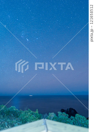 和歌山県 本州最南端からの星空の風景(2024年12月) 和歌山県 本州最南端からの星空の風景(2024年12月) 121658512