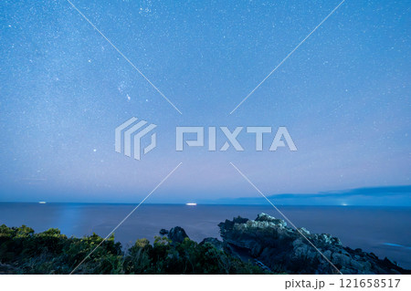 和歌山県 本州最南端からの星空の風景(2024年12月) 和歌山県 本州最南端からの星空の風景(2024年12月) 121658517