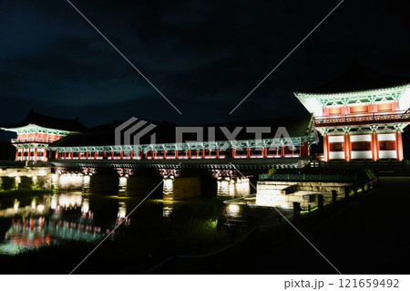 韓国慶州、夜の月精橋 韓国慶州、夜の月精橋 121659492