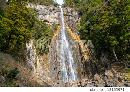 和歌山県　那智の滝の風景(2024年12月) 121659714
