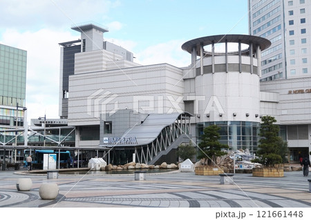 JR高松駅東側の風景 JR高松駅東側の風景 121661448