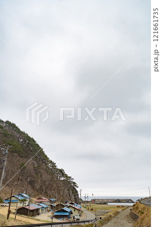 岩手　三陸　机浜番屋群の風景 121661735