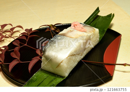 なれずし　【和歌山県の鯖寿司】 121663755