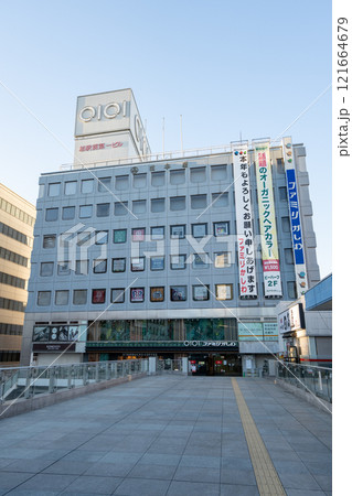 常磐線柏駅東口周辺の風景　＜2025年1月千葉県柏市＞ 121664679
