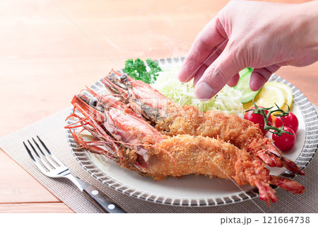 シータイガーの海老フライ 天然ならではの締まった身質と風味、濃厚な旨味が特徴 シータイガーの海老フライ 天然ならではの締まった身質と風味、濃厚な旨味が特徴 121664738