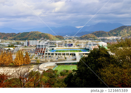 彦根城からの眺望（滋賀県・彦根市） 121665389