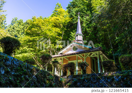 秋の日の乙女峠マリア聖堂2 島根県鹿足郡津和野町 秋の日の乙女峠マリア聖堂2 島根県鹿足郡津和野町 121665415