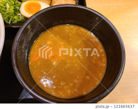 つけ麺の濃厚魚介豚骨スープ つけ麺の濃厚魚介豚骨スープ 121665637