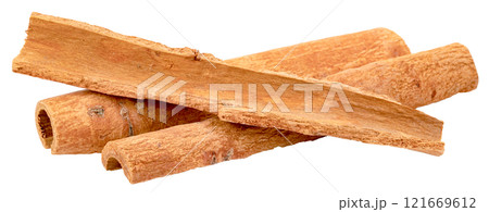 cinnamon sticks isolated cinnamon sticks isolated 121669612