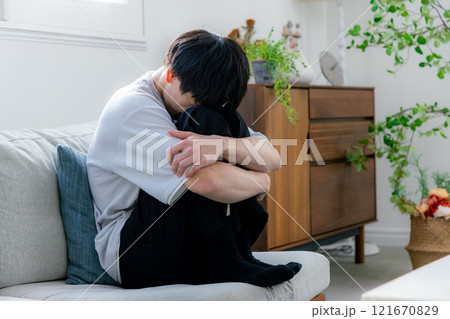 鬱 男性 引きこもり 鬱 男性 引きこもり 121670829