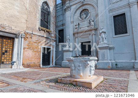 Beaufitul streets and alleys in Venice, Italy 121671046