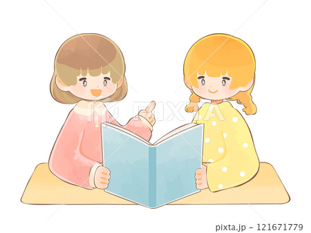 一緒に本を読む子ども達　女の子たち 121671779