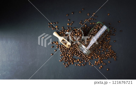 Morning coffee. spiced coffee. Winter hot drink. Scattered coffee consumers on a dark table. Top view, flat lay. 121676721