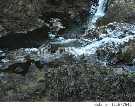馬門の滝　12月　一部凍結 121677640