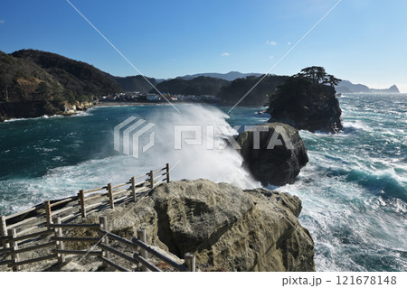 荒れる海 121678148