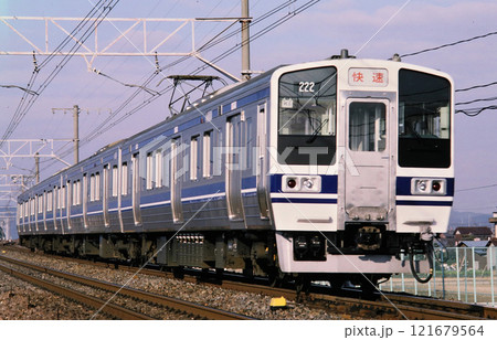 1986年　木曽川駅付近を走る211系 121679564
