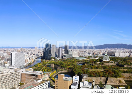 大阪城、秋、紅葉、大阪城公園、天高く肥ゆる秋の空、大阪城散歩、大阪観光、インバウンド、秋の大阪城 大阪城、秋、紅葉、大阪城公園、天高く肥ゆる秋の空、大阪城散歩、大阪観光、インバウンド、秋の大阪城 121680550