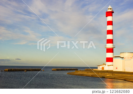 稚内の風景　ノシャップ岬灯台 121682080