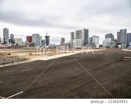 大規模な再開発が計画されている築地市場跡地（2025年1月撮影） 121683951